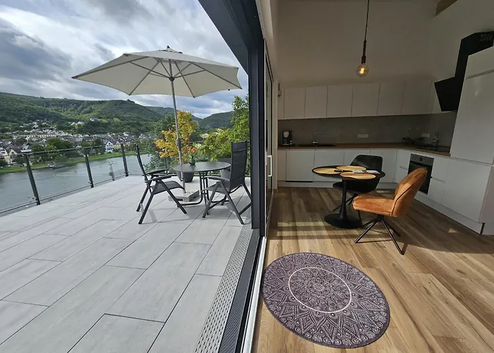 Mv Roemervilla, Lofts & Penthouses Mit Traumhaftem Moselpanoramablick Und Sauna