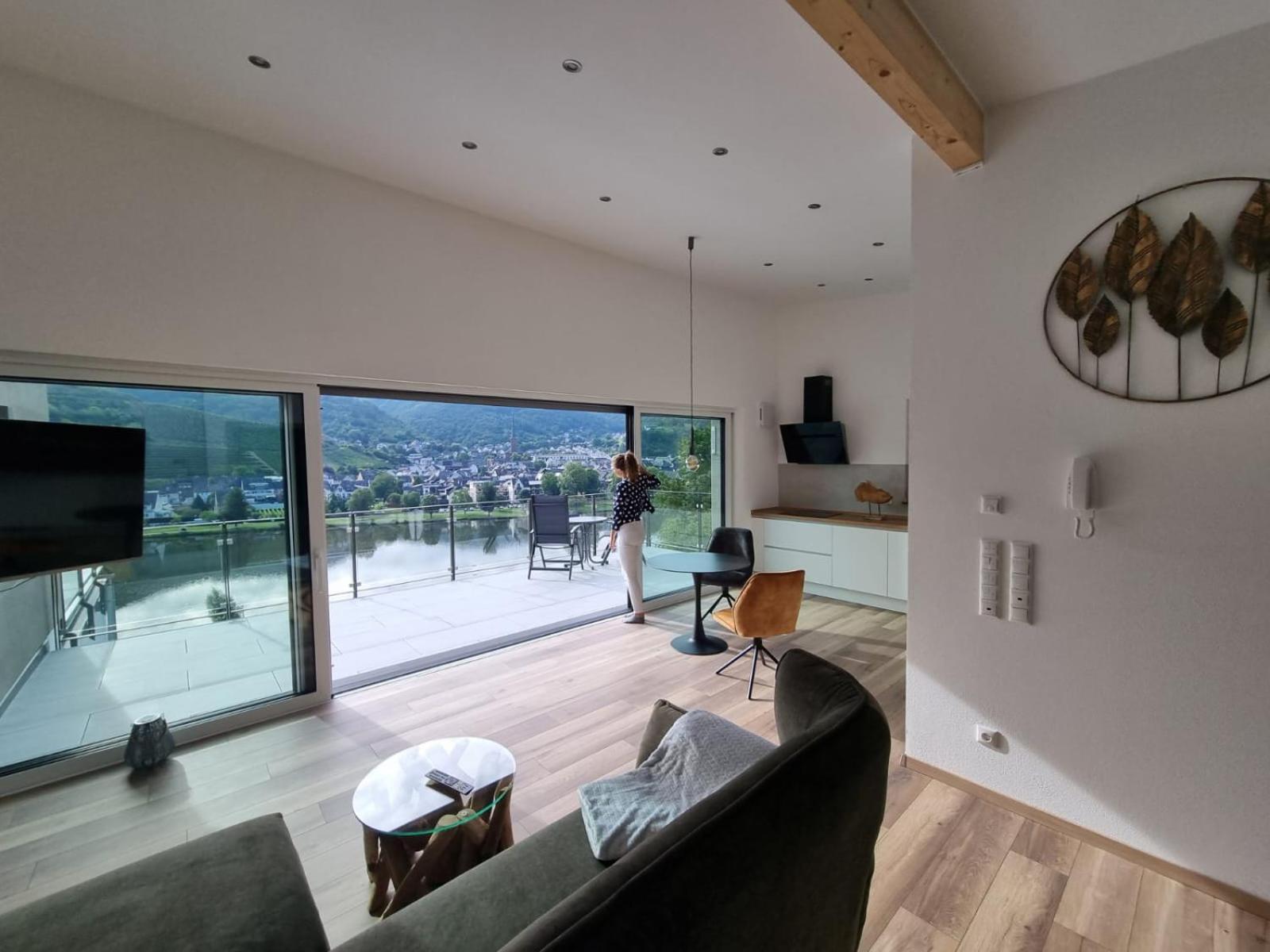 Mv Roemervilla, Lofts & Penthouses Mit Traumhaftem Moselpanoramablick Und Sauna Appartement Treis-Karden