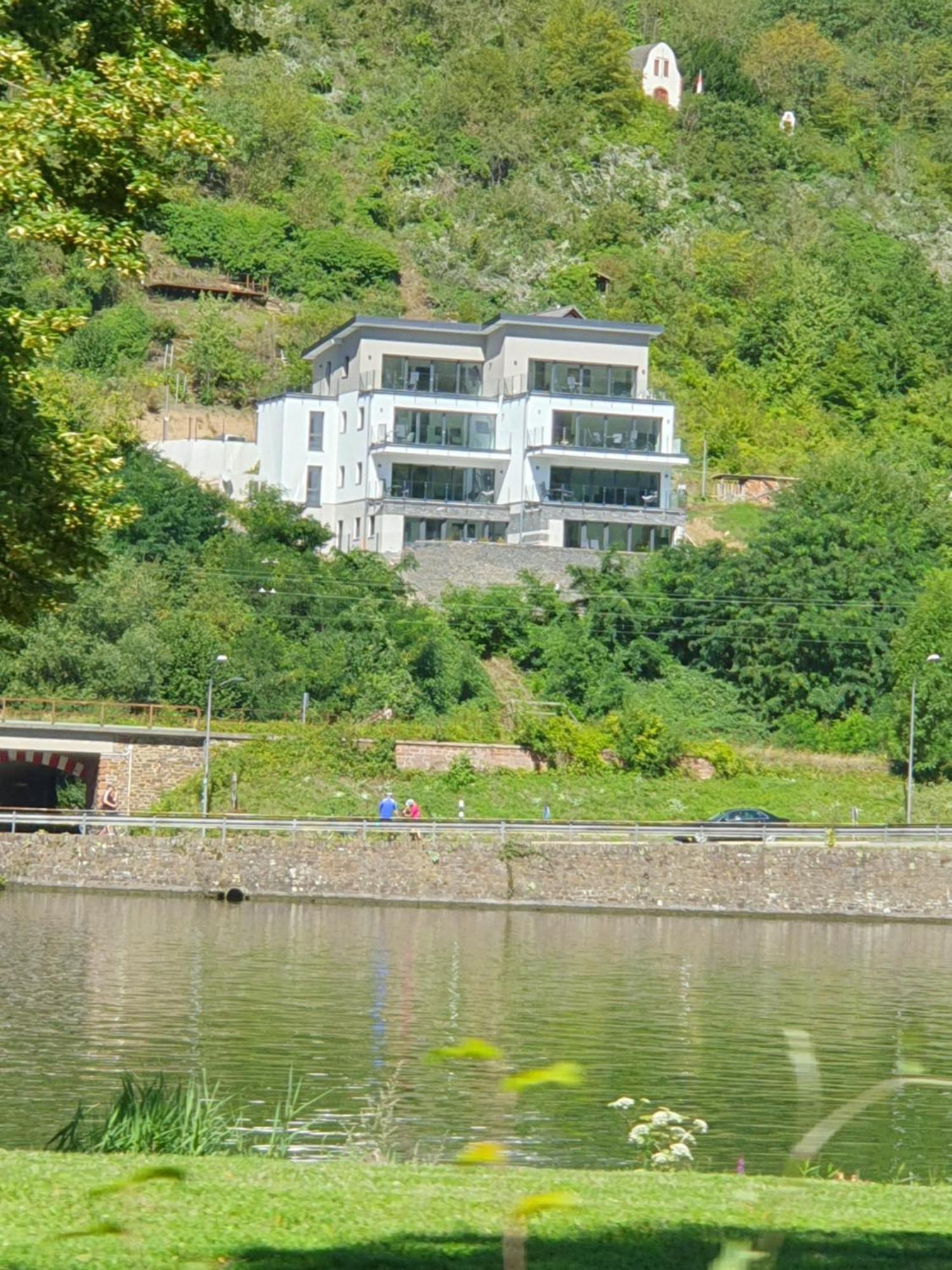 Apartment Mv Roemervilla, Lofts & Penthouses Mit Traumhaftem Moselpanoramablick Und Sauna *