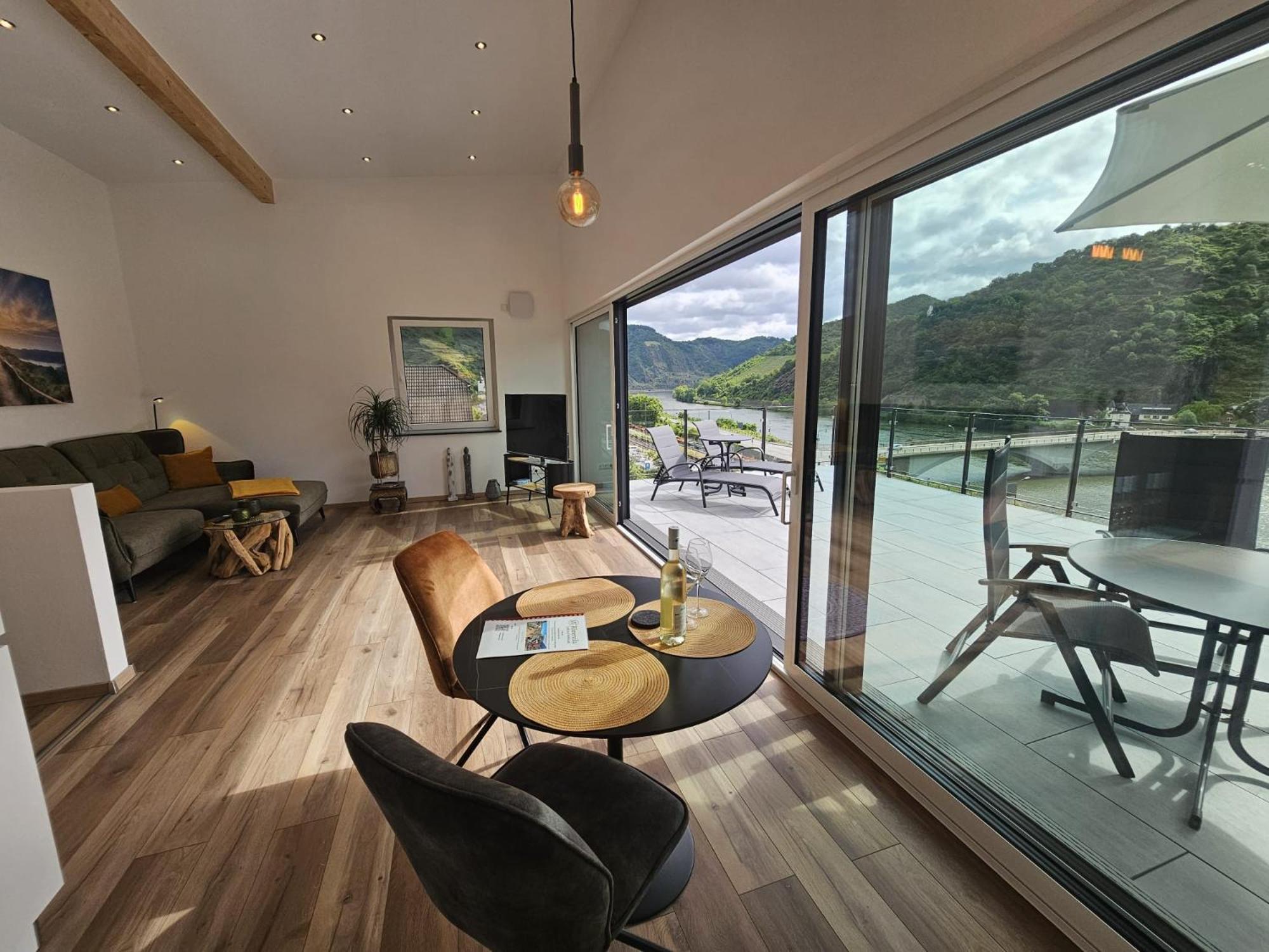 Mv Roemervilla, Lofts & Penthouses Mit Traumhaftem Moselpanoramablick Und Sauna Treis-Karden