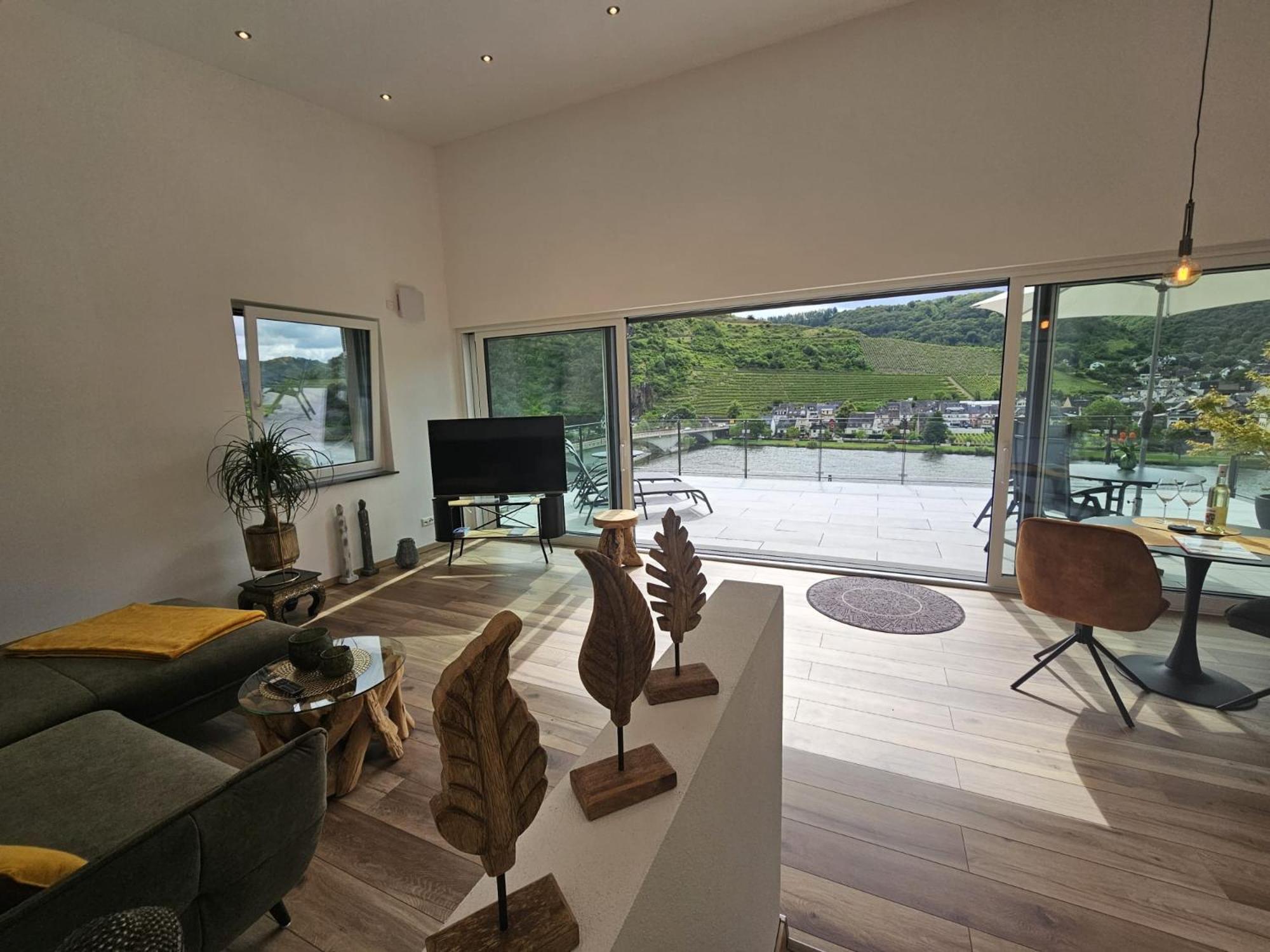 Apartment Mv Roemervilla, Lofts & Penthouses Mit Traumhaftem Moselpanoramablick Und Sauna